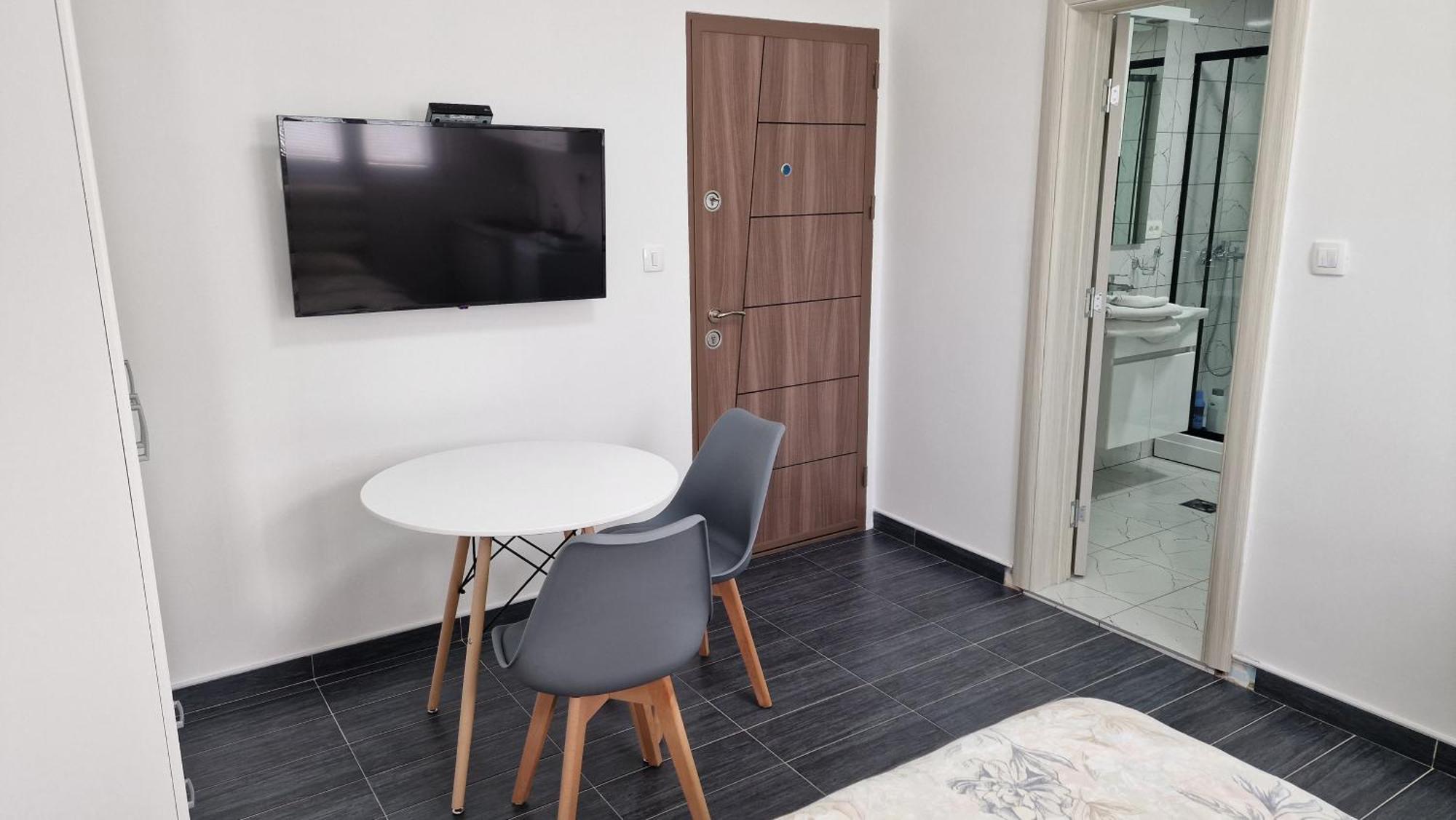 Apartman Tolosi Подгорица Экстерьер фото